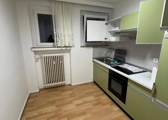 Monteurswohnung 8p 2 Apartman *